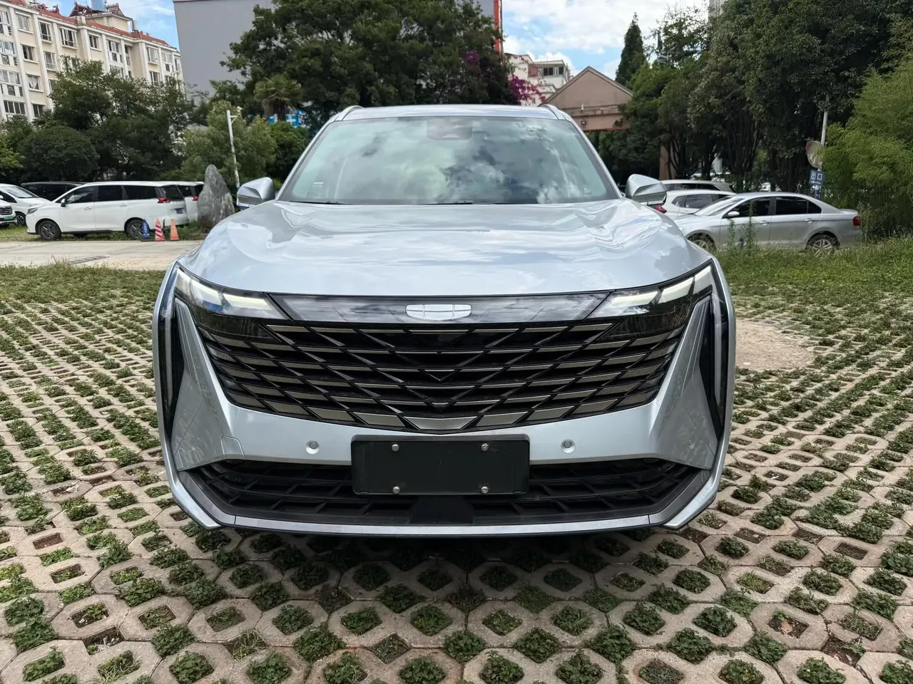 Boyue L 2024 1.5TD DCT Premium Edition 2