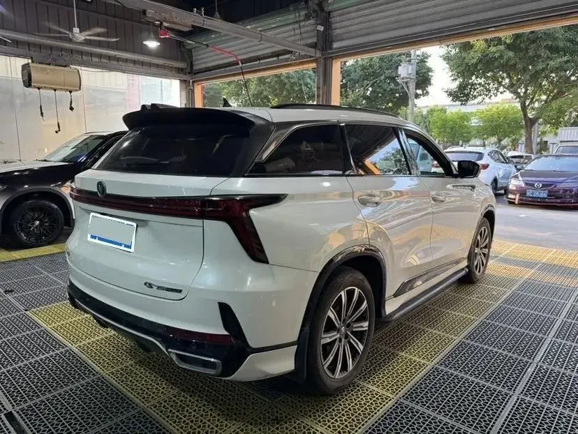 ChangAn 2024 CS75 PLUS 1.5T Champion Edition Smart Driving and Strong Navigation Automatic Gear 8