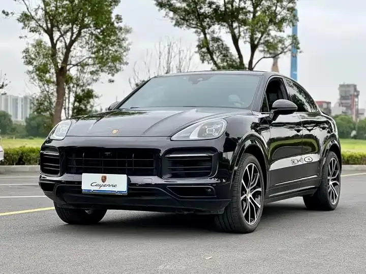 Открыть галерею: 2023 Cayenne S Coupé 2.9T