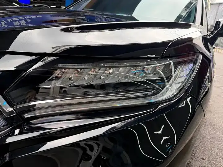 Honda UR-V 2023 370TURBO Two-Drive Elegant Edition 4