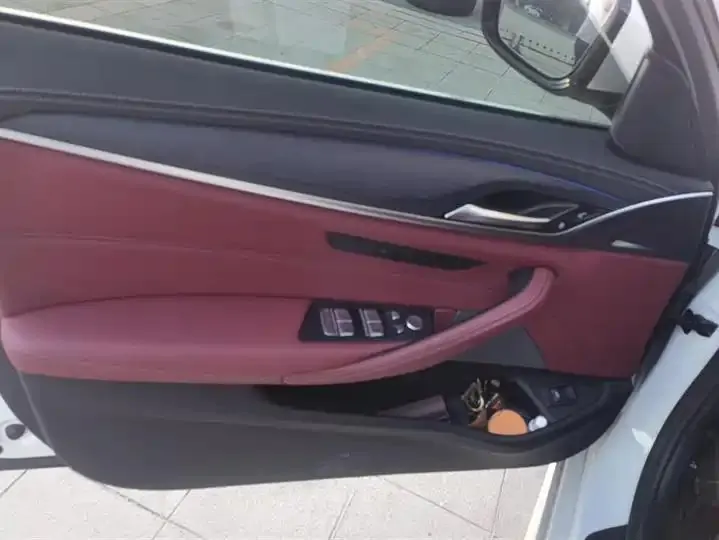 BMW 5 Series 2021 Modified 530Li xDrive M Sports Suit 7