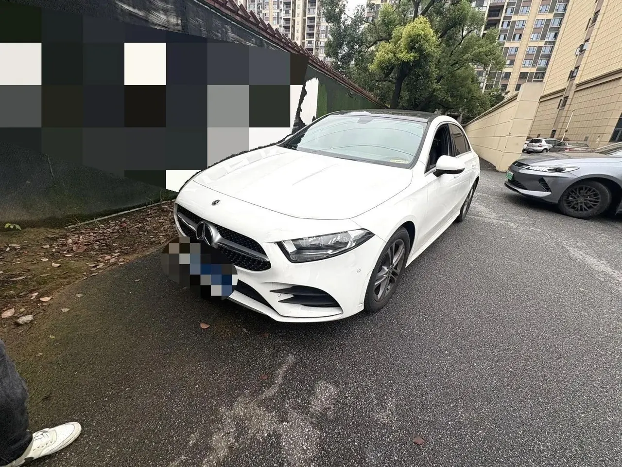Mercedes Benz Class A 2021 model facelift A 180 L sports car - View 1