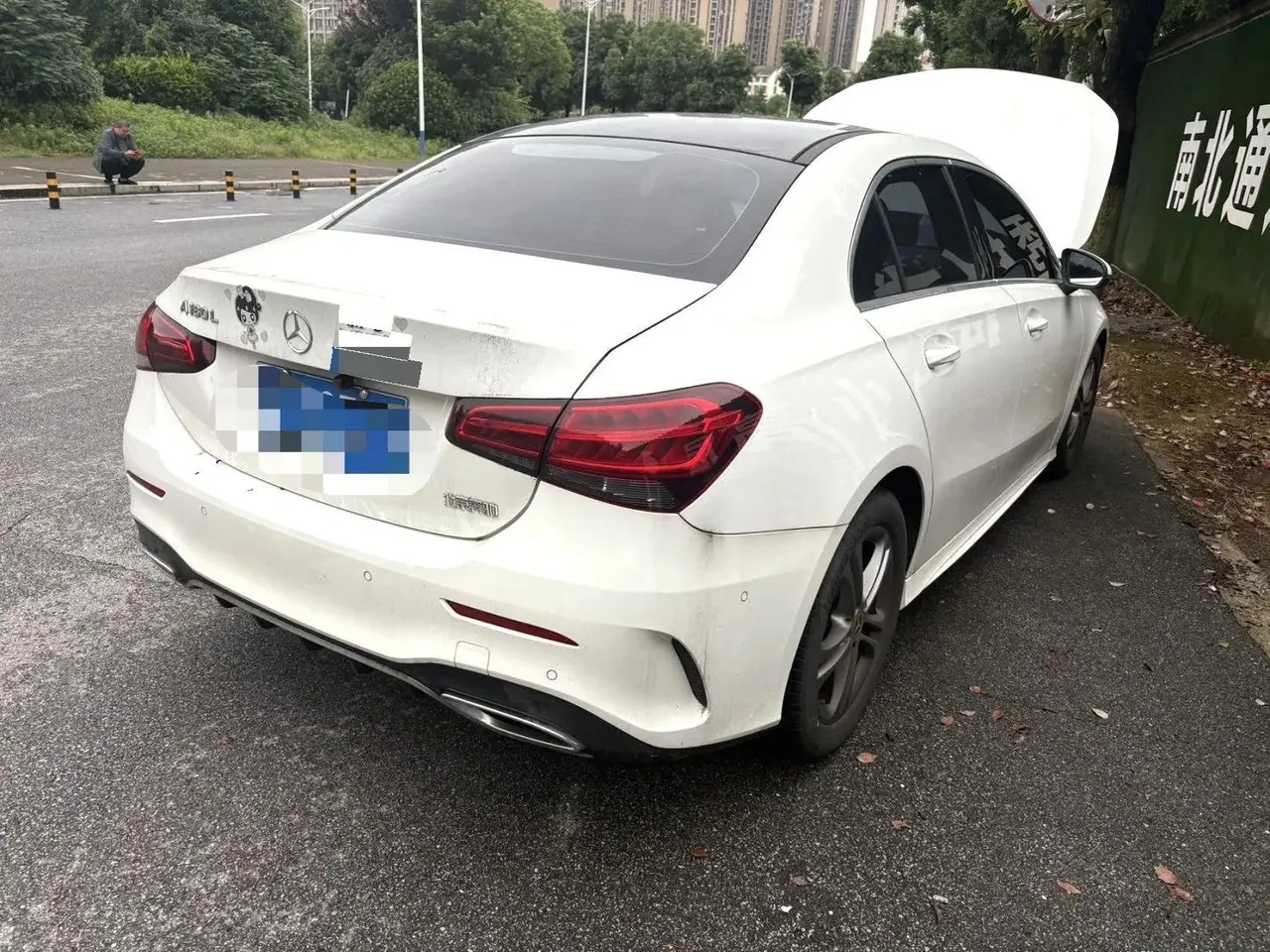 Mercedes Benz Class A 2021 model facelift A 180 L sports car 4
