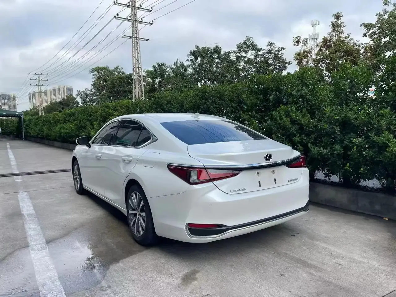 Lexus ES 2020 200 Excellence Edition 3