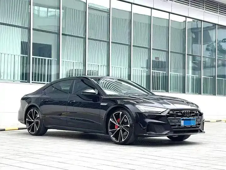Audi A7L 2022 45 TFSI quattro S-line Black Samurai Edition 2