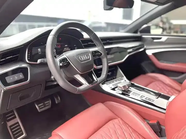 Audi A7L 2022 45 TFSI quattro S-line Black Samurai Edition 3