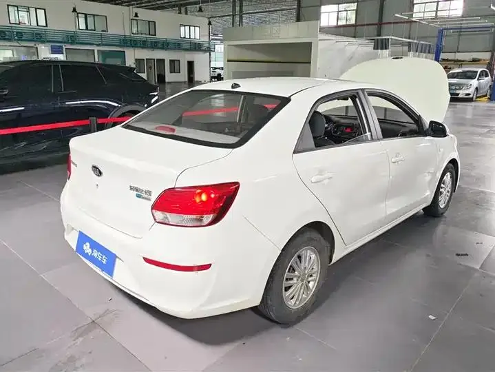 Huan Chi 2020 1.4L Automatic Comfort Sunroof Edition 3
