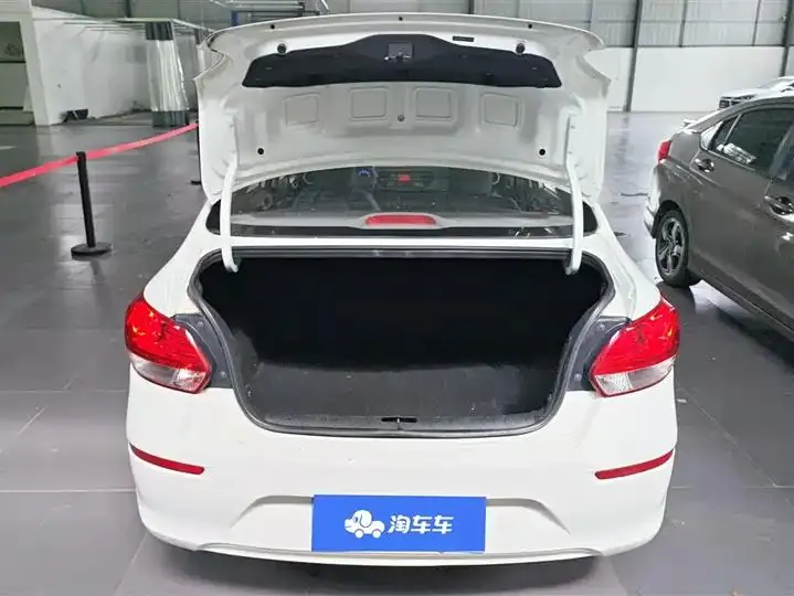 Huan Chi 2020 1.4L Automatic Comfort Sunroof Edition 4
