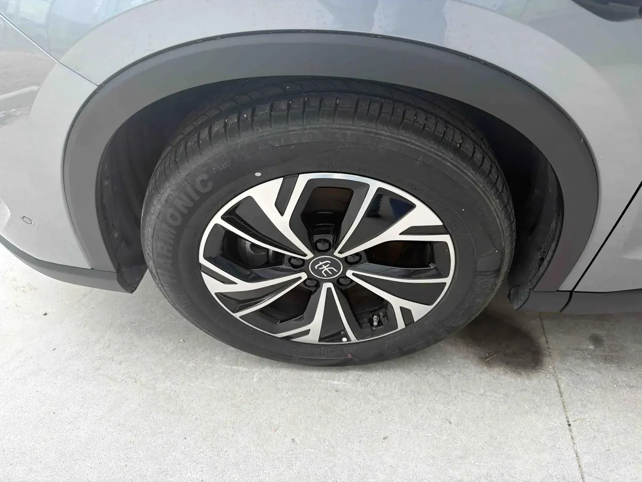 BYD Song Pro New Energy 2025 Song Pro DM-i 1.5 Stepless Smart Driving Edition 115KM Exceed Automatic Gear 4