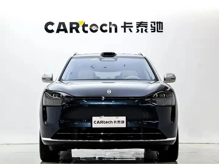 AITO M9 2025 extended-range Ultra 52kWh 6-seat version (192-line laser Radar) 3