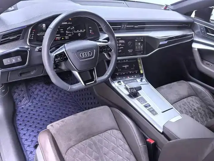 Audi A7L 2022 45 TFSI quattro S-line Paladin 4