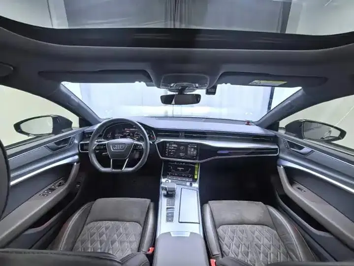 Audi A7L 2022 45 TFSI quattro S-line Paladin 6
