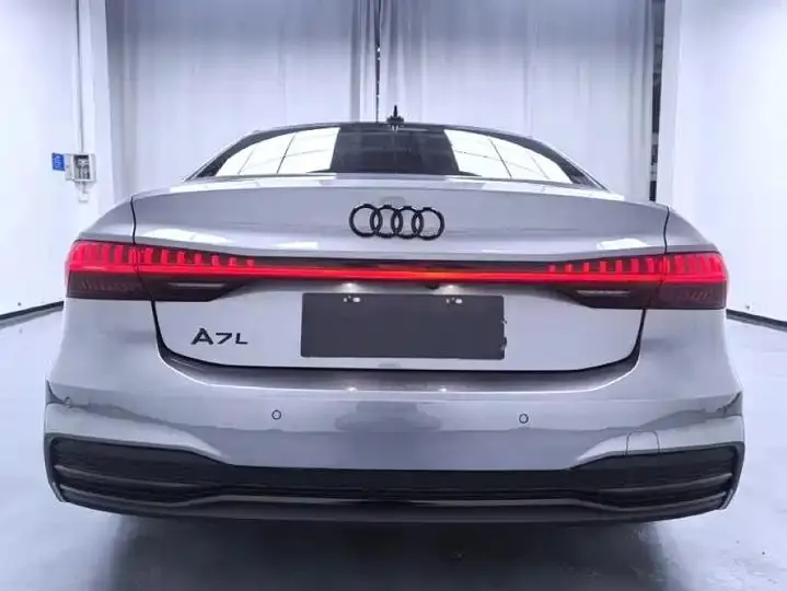 Audi A7L 2022 45 TFSI quattro S-line Paladin 9