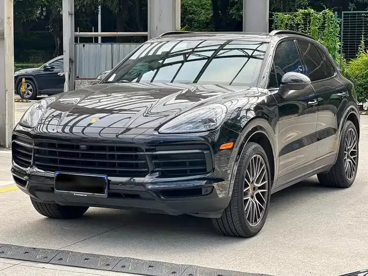 2019 Cayenne 3.0T - View 1