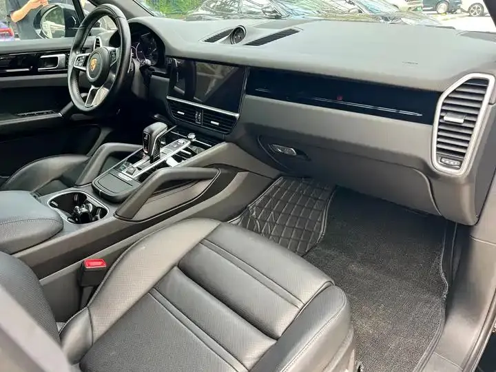 2019 Cayenne 3.0T 9
