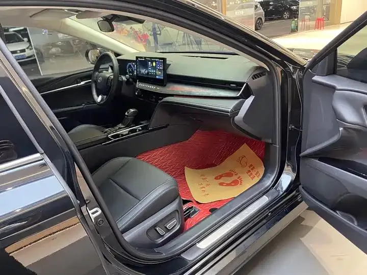 Camry 2024 Double Qing 2.0HG Premium Edition 17