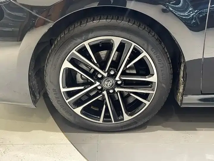 Camry 2024 Double Qing 2.0HG Premium Edition 25