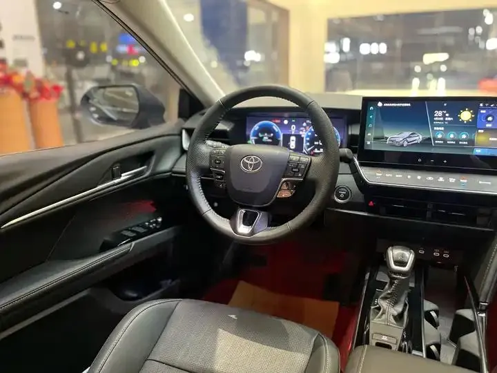Camry 2024 Double Qing 2.0HG Premium Edition 8