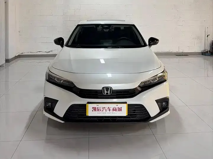 Civic 2022 240TURBO CVT Dynamic Edition 2
