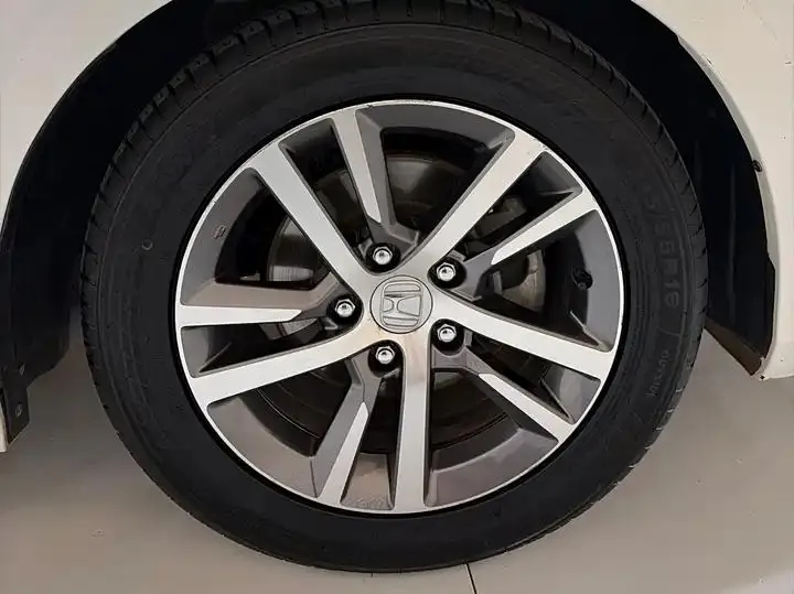 Civic 2022 240TURBO CVT Dynamic Edition 6