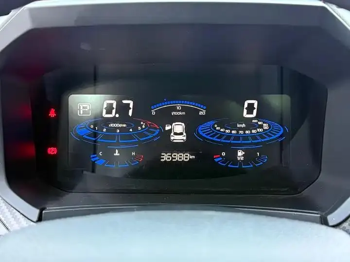 Venucia T60 2022 1.6L CVT Smart Edition 4