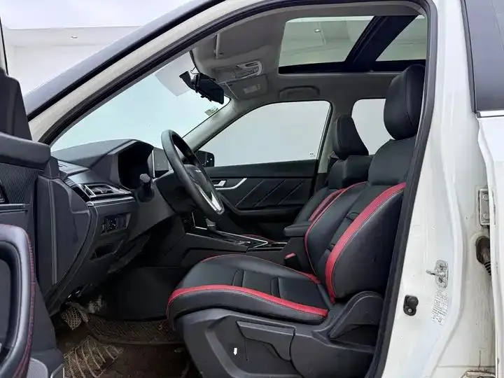 Venucia T60 2022 1.6L CVT Smart Edition 7