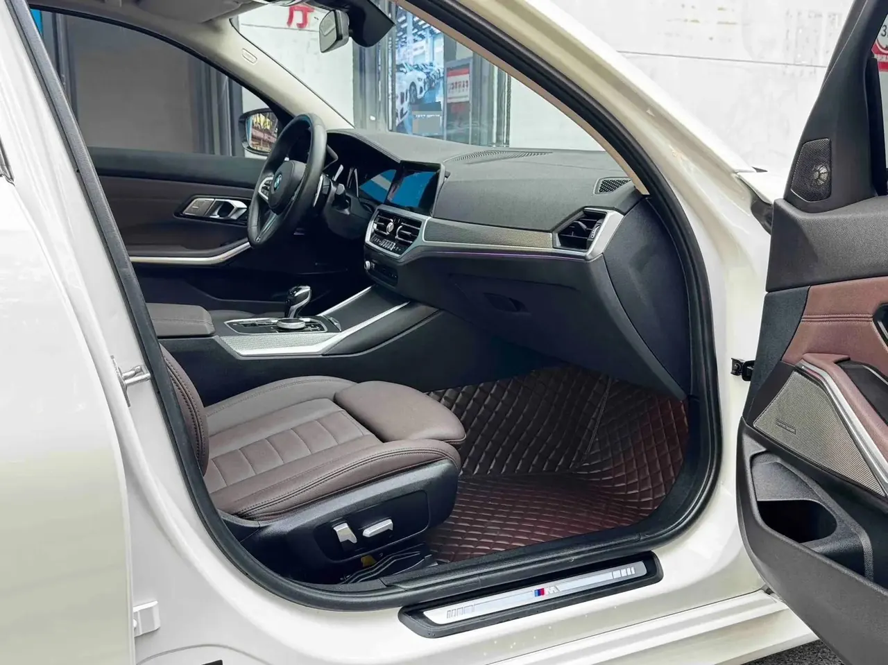 BMW 3 Series 2020 Changed 325i M Sports Night Suit 7