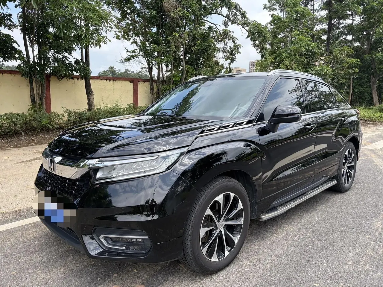 AVANCIER 2019 240TURBO Front-Wheel Drive Luxury Starry Sky Limited Edition - View 1