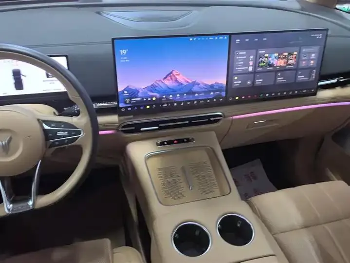 Voyah Dreamer 2025 PHEV Four-wheel Drive Flagship Kunpeng Edition 12