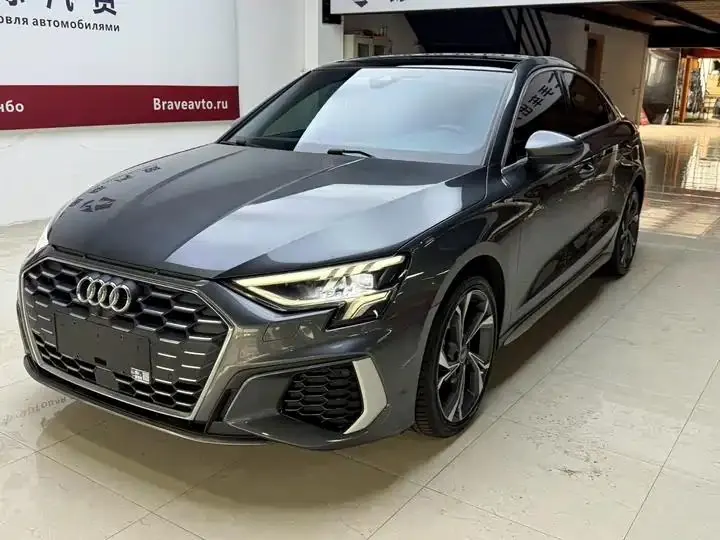 Audi A3 2022 model A3L Limousine 35 TFSI Luxury Sport version - View 1