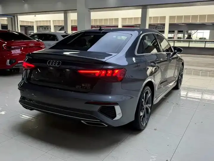Audi A3 2022 model A3L Limousine 35 TFSI Luxury Sport version 19