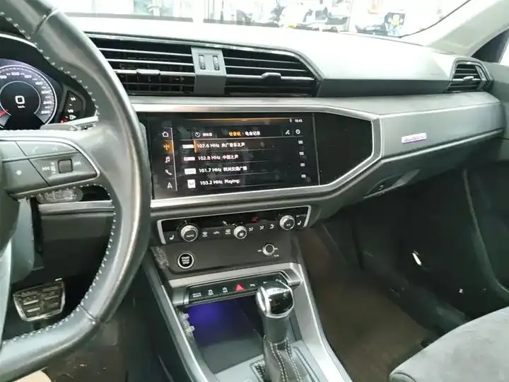 Audi Q3 2021 45 TFSI quattro Luxury Dynamic Model 14