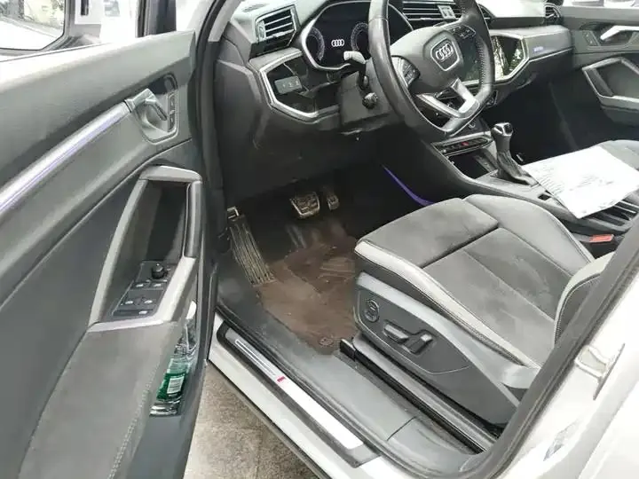 Audi Q3 2021 45 TFSI quattro Luxury Dynamic Model 17