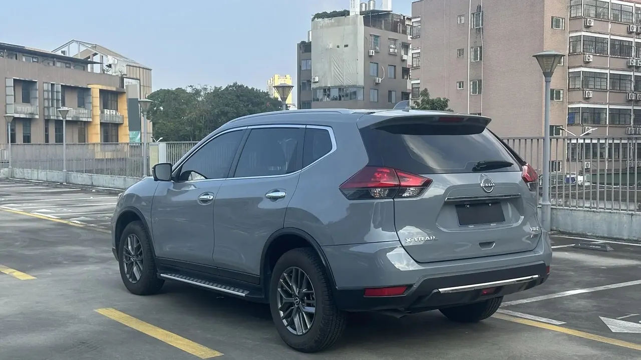 Nissan 2025 Qijun Honor 2.0 Stepless Two-Drive Leading Edition Automatic Transmission 10