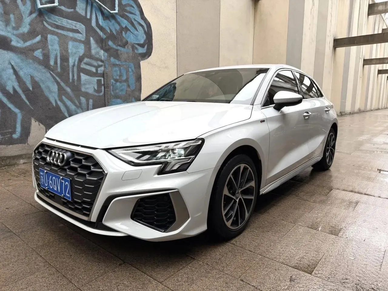 Audi A3 2021 Sportback 35 TFSI Enterprising and Elegant - View 1