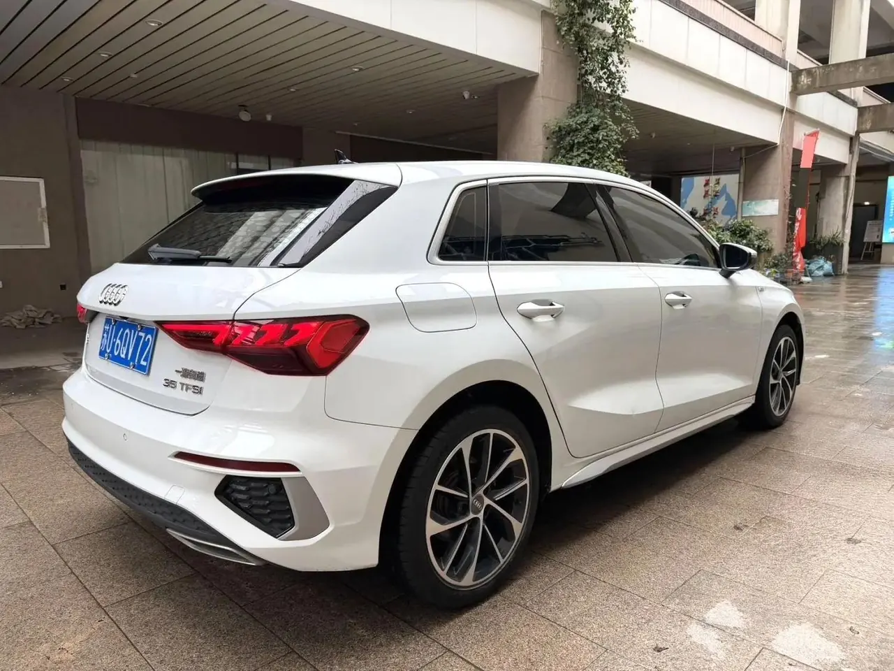 Audi A3 2021 Sportback 35 TFSI Enterprising and Elegant 7