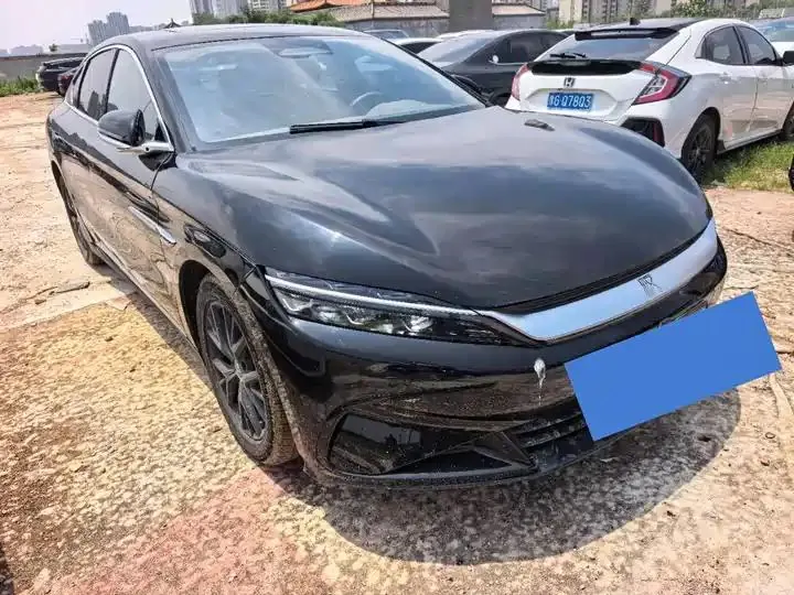 Han 2025 DM-i Intelligent Driving Version 125km Prestige Model 3