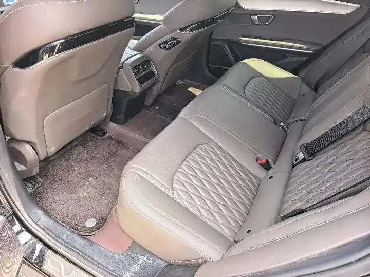 Han 2025 DM-i Intelligent Driving Version 125km Prestige Model 5