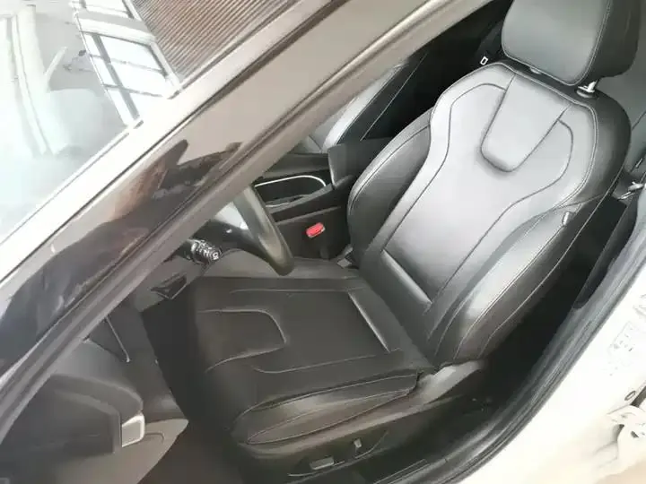 Elantra 2021 1.5L CVT Luxury Edition 15