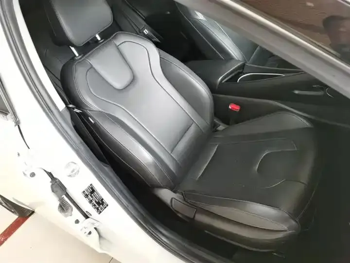 Elantra 2021 1.5L CVT Luxury Edition 25