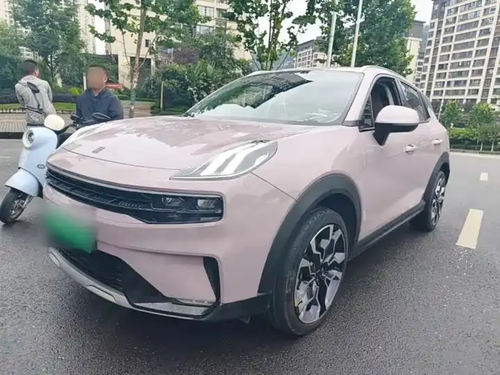 Open image lightbox: LYNK&CO 06 New Energy 2022 PHEV 84KM Endurance Pro