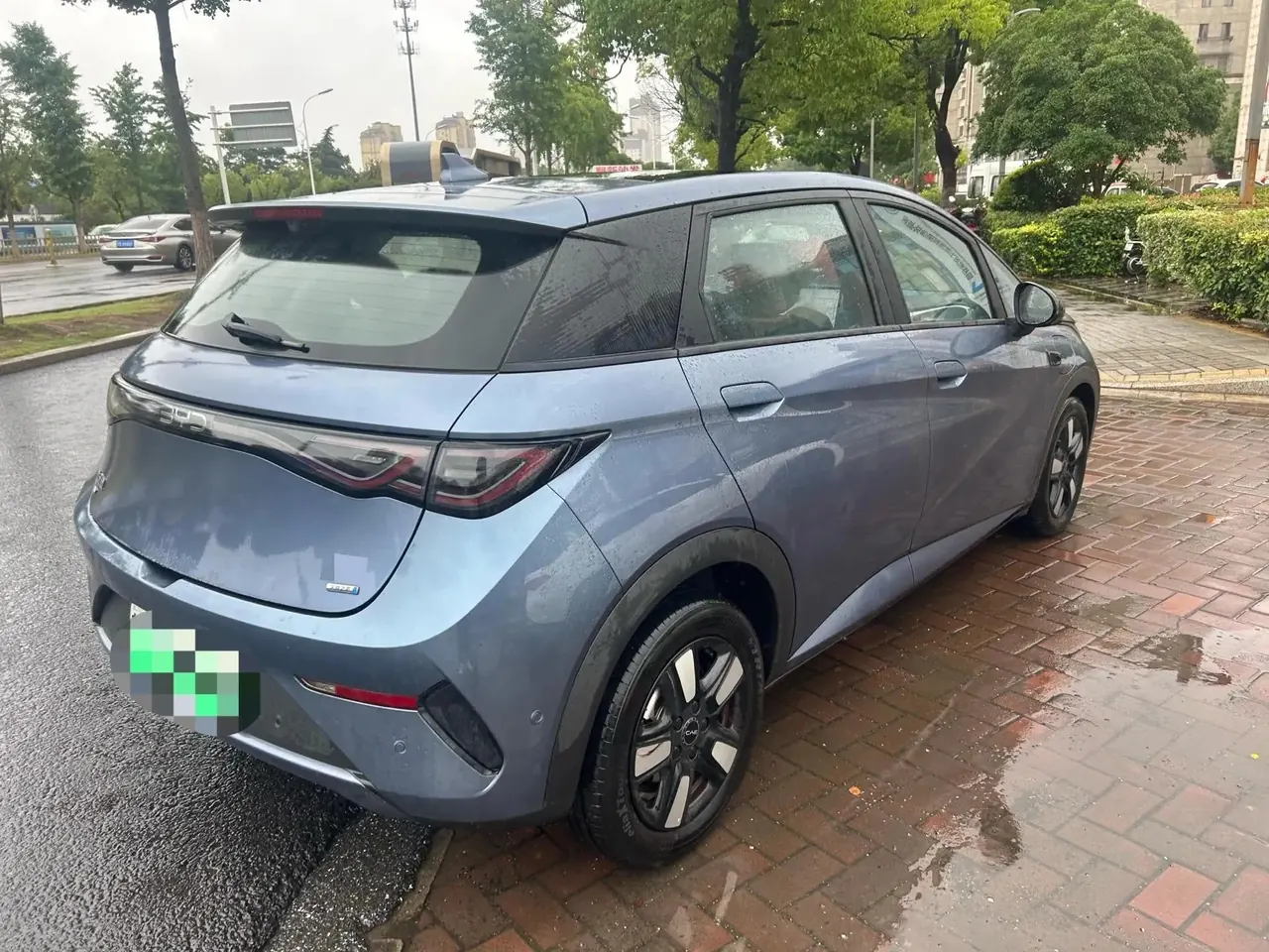 BYD 2025 Dolphin Smart Driving 410km Fashion Automatic Gear 2