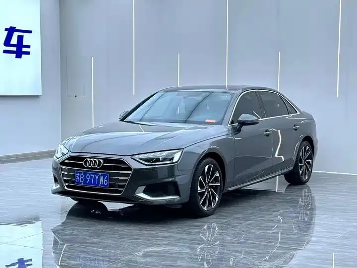 Audi A4L 2023, 40 TFSI Fashion Dynamic Model - View 1