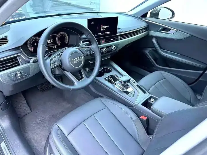 Audi A4L 2023, 40 TFSI Fashion Dynamic Model 5