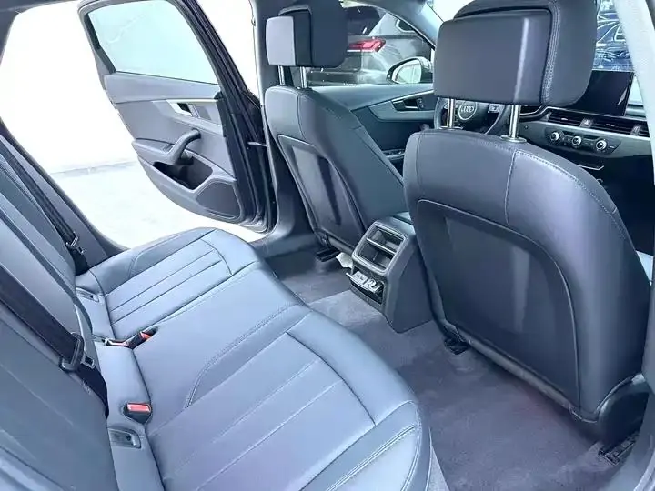 Audi A4L 2023, 40 TFSI Fashion Dynamic Model 9