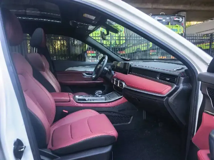 Jetour X70 PLUS 2023 1.5T DCT Ziqiang PRO 5-seater 10