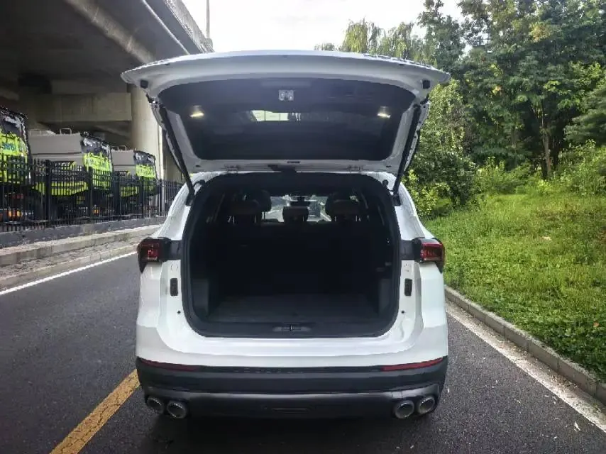 Jetour X70 PLUS 2023 1.5T DCT Ziqiang PRO 5-seater 5