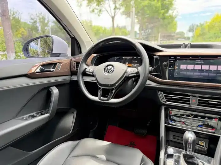 Tougu 2022 280TSI Two-Wheel-Drive Luxury Edition 12