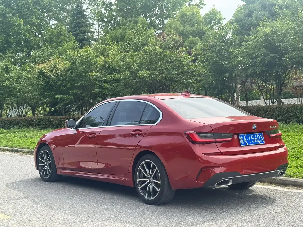 BMW 3 Series 2021 model 325Li M Sport Package 4