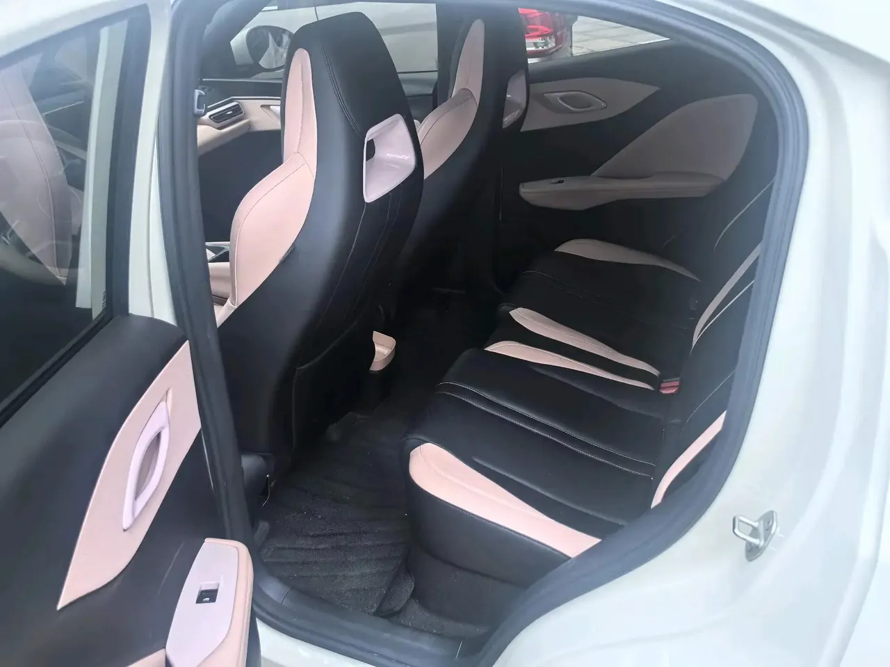 BYD 2024 Seagull Glory Edition 405km Flying Edition Automatic Gear 6